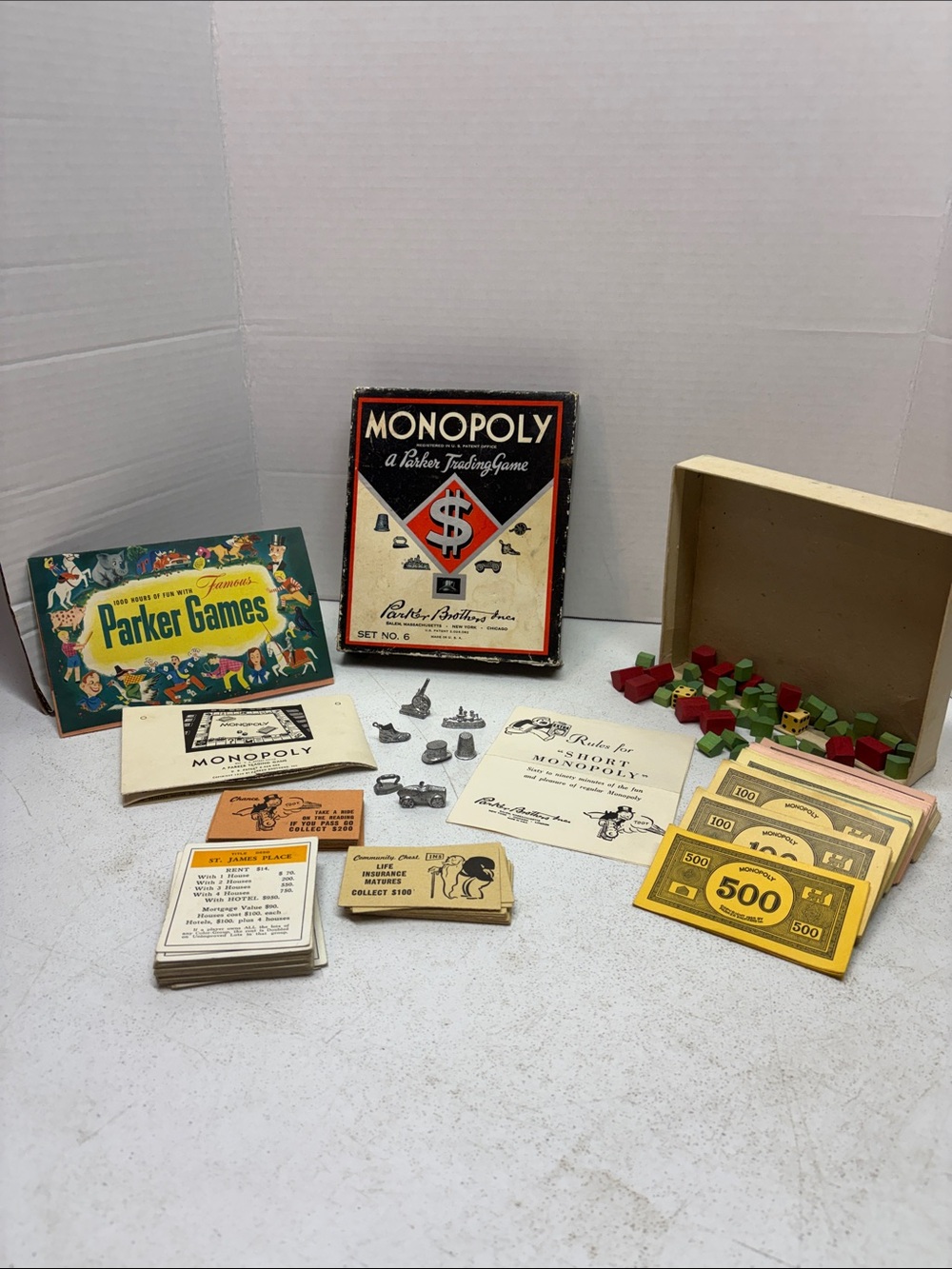 Monopoly Classic Board Game Set by Parker Brothers - Red, Green, Yellow